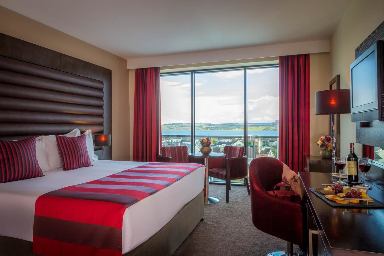 Отель Loughrea Hotel & Spa Лохрей-13