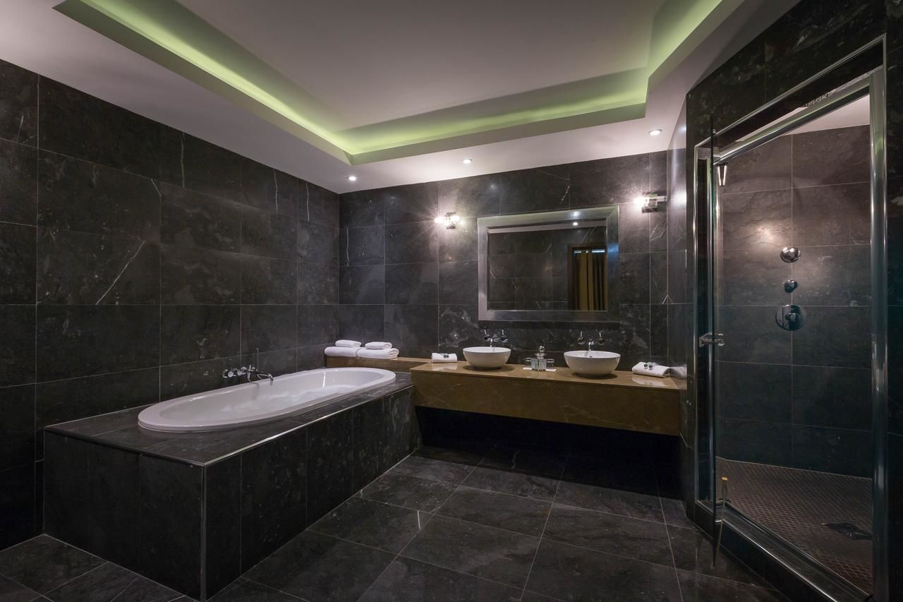 Отель Loughrea Hotel & Spa Лохрей-17